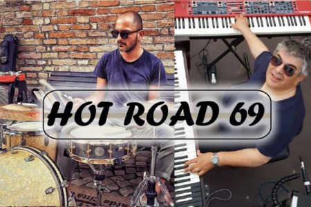 L'immagine ritrae il gruppo musicale Hot Road 69