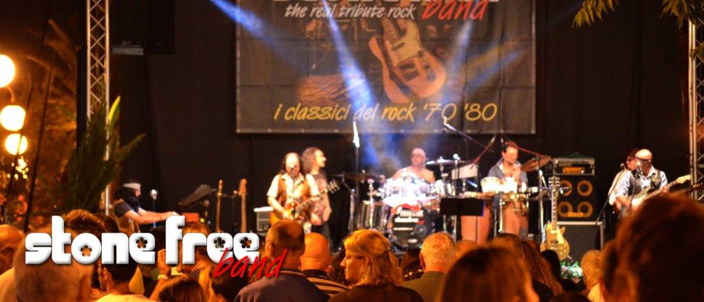 L'immagine ritrae il gruppo musicale Stone Free Band